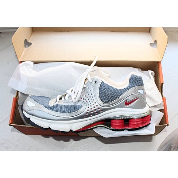 New, Unworn Vintage Nike Shox - Style 30934406100, Size US 8 or EU 39 , w/Box - Picture 3 of 13